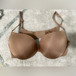 Skims push-up bra